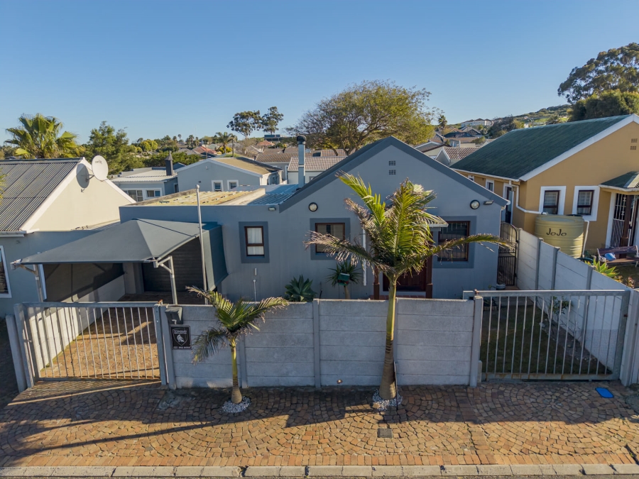 3 Bedroom Property for Sale in Protea Village Western Cape